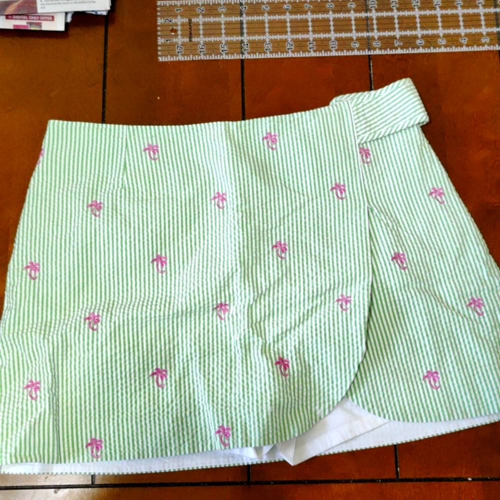 Lily Pulitzer Size 10 skort